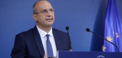 Οικονόμου: Καλοδεχούμενη ενδεχόμενη πρόταση μομφής από ΣΥΡΙΖΑ για τη ΔΕΗ