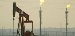 Εφικτή θεωρεί τη συναίνεση για το πάγωμα της πετρελαιοπαραγωγής η Ρωσία