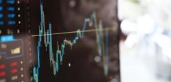Πάνω από 25 δισ. ευρώ οι προσφορές για το 10ετές ομόλογο