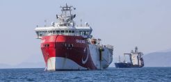 Βορειοανατολικά κινείται πλέον το «Oruc Reis» - Συντονισμός Μητσοτάκη-Αναστασιάδη - Επικοινωνία Δένδια με τον ΥΠΕΞ των ΗΑΕ και Ισραήλ