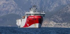 Στην Αττάλεια το Ορούτς Ρέις για ανεφοδιασμό