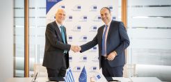 Η ΕΤΕπ και η Motor Oil Hellas ανακοινώνουν συμφωνία χρηματοδότησης για την ανάπτυξη δικτύου σταθμών φόρτισης ηλεκτρικών οχημάτων και σταθμών υδρογόνου στην Ελλάδα
