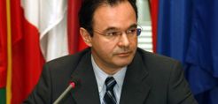 Γ. Παπακωνσταντίνου: Όλα είναι υπό διαπραγμάτευση για την αποκρατικοποίηση της ΔΕΗ