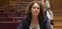 Κ. Παπανάτσιου: Επικοινωνιακά τρικ και ανώτατο όριο στο επίδομα θέρμανσης
