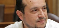Παππάς: Τα δίκτυα σε επικοινωνίες και ενέργεια αποτελούν βάση για το επόμενο βήμα της χώρας