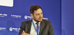 Κουράκης: Η αγορά των ΑΠΕ είναι πρόθυμη να αναλάβει ρίσκα, αλλά χρειάζεται περισσότερη ελευθερία