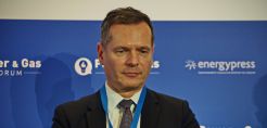 Μανουσάκης: Αποδέσμευση ηλεκτρικού χώρου και απλοποίηση της αδειοδότησης για δίκτυα τα δύο κλειδιά για την ανάπτυξη των ΑΠΕ