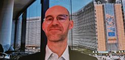 Schmela (SolarPower Europe): Χρειαζόμαστε 70 MW φωτοβολταϊκών ετησίως για τους στόχους του REPowerEU – Οι τάσεις στην ευρωπαϊκή αγορά