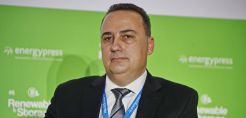 Λουμάκης: Οι ΑΠΕ στοιχίζουν 10,7 λεπτά στον καταναλωτή - Να ληφθούν υπόψη οι υψηλές περικοπές στα επιχειρηματικά σχέδια