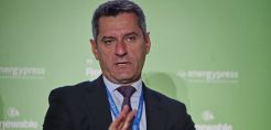 Παπακωνσταντίνου (MORE): Η αγορά ενέργειας έχει ευκαιρίες αλλά και αυξημένα ρίσκα – Ευθύνη της κυβέρνησης να υπάρξουν αγορές χωρίς περιορισμούς