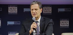 Σκυλακάκης: Θα δώσουμε δικαιώματα εκπομπών για εκμετάλλευση δασικής βιομάζας ώστε να αντιμετωπιστούν οι πυρκαγιές - Τεχνολογικά ουδέτερα τα προγράμματα Εξοικονομώ