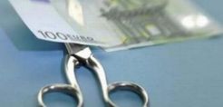 Έρχονται οι περικοπές μισθών και στον ιδιωτικό τομέα