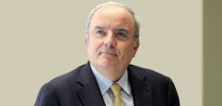 Κριτική από Περιστέρη για τις διασυνδέσεις των νησιών: "Θα είχαμε όφελος 5 δισ. ευρώ αν είχε γίνει το καλώδιο με Κρήτη 10 χρόνια πριν"
