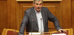Πετράκος : Πράξη πρώτη το τέλος της Μικρής ΔΕΗ