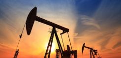 Σενάρια για δημοπράτηση μόνο 1,5 GW αιολικών και φωτοβολταϊκών έργων κατά την νέα περίοδο διαγωνισμών μετά το 2021