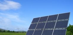 Φωτοβολταϊκά ισχύος 55 MW θα εγκαταστήσει η Enel στη Ρουμανία