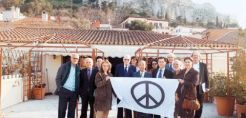 "Έπιασε" Πειραιά το πλοίο κατά της πυρηνικής ενέργειας