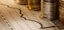 ΤτΕ: Στα 2,4 δισ. το πλεόνασμα στο επτάμηνο
