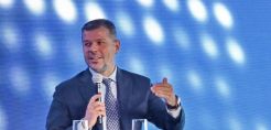 Στάσσης: Μαζικός εξηλεκτρισμός και κατάλληλο ρυθμιστικό πλαίσιο, ως προϋποθέσεις για την ενεργειακή μετάβαση