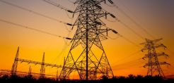 Ρεκόρ πτώσης με 58 ευρώ για την τιμή χονδρικής ρεύματος στην Ελλάδα αύριο - "Ελεύθερη πτώση" για το αέριο μόλις στο 6,7% 