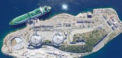 Τρία φορτία LNG προβλέπει για το Μάιο το πρόγραμμα του ΔΕΣΦΑ