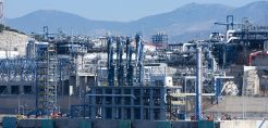 Στους Διαχειριστές οι υπηρεσίες ανεφοδιασμού με LNG αυτόνομων δικτύων πόλεων – Θετική η Italgas στην κρούση της ΡΑΕ