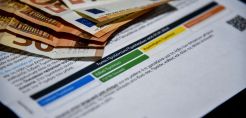 Λογαριασμοί ρεύματος: Πέντε οδηγίες της Ρυθμιστικής Αρχής για το πράσινο τιμολόγιο 