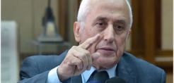 Αντ. Ρουπακιώτης: "Tα μέτρα μού επιβλήθηκαν, δεν τα έγραψα εγώ"  