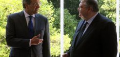 Τριμερής του Καΐρου και ΑΟΖ στο επίκεντρο της απογευματινής συνάντησης Σαμαρά-Βενιζέλου