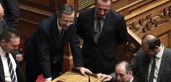 Μήνυμα Σαμαρά: Βαρίδι για τη βιομηχανική ανταγωνιστικότητα το κόστος ηλεκτρικής ενέργειας