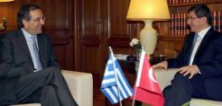 Θετικά αποτιμάται η συνάντηση Σαμαρά-Νταβούτογλου