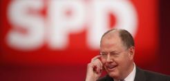 Στην Αθήνα ο Πέερ Στάινμπρουκ του SPD