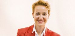 Η κρίση τιμών διδάσκει:  Η ενεργειακή μετάβαση προς μια καθαρότερη παραγωγή και μια ορθολογικότερη χρήση είναι η λύση