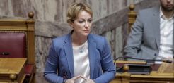 Σδούκου: Σεβόμαστε και προστατεύουμε τους παραγωγούς ΑΠΕ - Αποθήκευση και δυναμικά τιμολόγια θα δώσουν λύση στις περικοπές