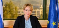 Μια «μετάβαση» μέσα στην ενεργειακή μετάβαση – Τα στοιχήματα, το εναλλακτικό σχέδιο και το «δίχτυ ασφαλείας» 