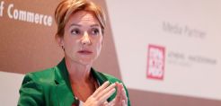 Σδούκου: Προανήγγειλε σχέδιο νόμου για τις ΑΠΕ μέσα στις επόμενες εβδομάδες - Το 1ο εξάμηνο του 2022 ο διαγωνισμός για μια δομή αποθήκευσης
