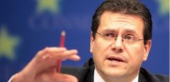 Αντιπρόεδρος της Κομισιόν: Χωρίς ΑΔΜΗΕ δεν κλείνει η αξιολόγηση