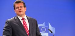 Σέφκοβιτς: Η ενέργεια συνιστά πυλώνα για την αναπτυξιακή προοπτική της Ελλάδας 