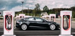 Ν. Ταμπακόπουλος: Η Tesla ξεκινά τις επενδύσεις στην Ελλάδα - Τι περιλαμβάνει το σχέδιο ανάπτυξης για το 2021