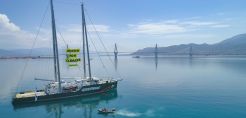 Greenpeace: Το Rainbow Warrior στέλνει μήνυμα σε όλη την Ευρώπη από την Ελλάδα