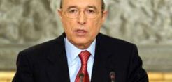 Σημίτης: "Πολιτικά μοιραίο λάθος το μνημόνιο"