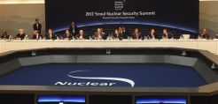 Έκκληση συνεργασίας στη Σύνοδο για τα πυρηνικά όπλα