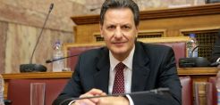Σκυλακάκης: «Κλειδί» για την ενεργειακή ασφάλεια η «πράσινη» ενέργεια – Νέες δράσεις για δάση, εξοικονόμηση και απανθρακοποίηση νησιών