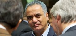 "Πράσινος" Σκουρλέτης στο Λουξεμβούργο, πρωτοβουλία και για "μπλόκο" στους πυρηνικούς σταθμούς