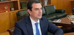 Σκρέκας: Προετοιμάζουμε πλαίσιο δράσεων για τα πράσινα διμερή συμβόλαια