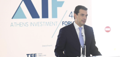 Σκρέκας: Άλλο οι αυξήσεις στο φυσικό αέριο κι άλλο η ενεργειακή μετάβαση - Εντός εβδομάδων σε διαβούλευση το νομοσχέδιο για την β φάση απλοποίησης των ΑΠΕ