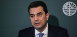 Σκρέκας: Φορολογούμε αναδρομικά τα υπερέσοδα των εταιρειών παραγωγής ενέργειας - Στα €373,55 εκατ. το προς ανάκτηση ποσό