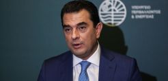 Σκρέκας: «Εκπονούμε Εθνικό Σχέδιο Ηλεκτροκίνησης, με το βλέμμα στο μέλλον και στόχο τις βιώσιμες μεταφορές στη χώρα μας»