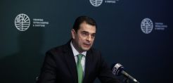 Σκρέκας: Θέτουμε και πάλι σήμερα στην Ε.Ε. την πρόταση για νέο ταμείο που θα στηρίξει τους ενεργειακούς καταναλωτές - ΑΠΕ για τις επιχειρήσεις με επιδότηση και προτεραιότητα στα δίκτυα 