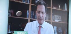 «Πάγωσε» την κοινότητα του υδρογόνου ο Θ. Σκυλακάκης